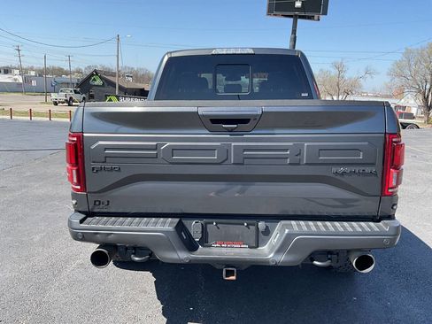 Used 2018 Ford F150 Raptor w/ Equipment Group 802A Luxury image 4