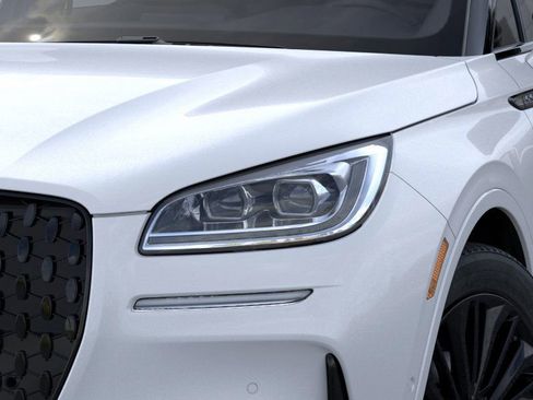 New 2025 Lincoln Corsair Reserve w/ Equipment Group 202A image 18