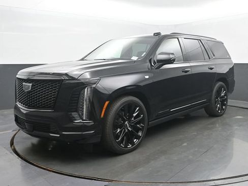 Certified 2026 Cadillac Escalade Platinum Sport w/ LPO, ONYX Package AWD/4WD image 1