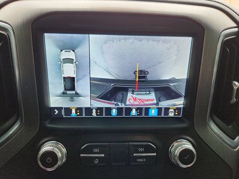 Used 2022 GMC Sierra 2500 Denali w/ Denali Ultimate Package AWD/4WD image 28