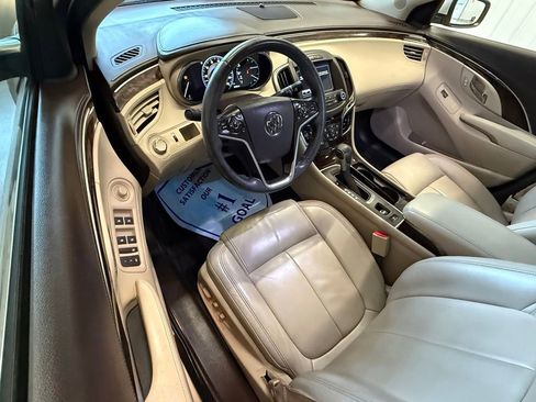 Used 2016 Buick LaCrosse Leather FWD image 18