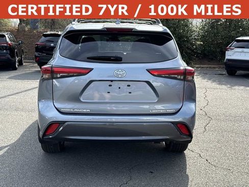 Used 2023 Toyota Highlander Limited AWD/4WD image 3