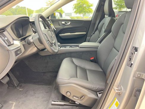 New 2025 Volvo XC60 B5 Core w/ Climate Package image 13