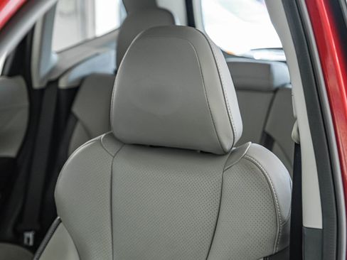 Used 2023 Subaru Forester Limited w/ Popular Package #2 image 27