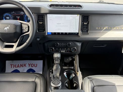 New 2026 Ford Bronco Badlands image 11