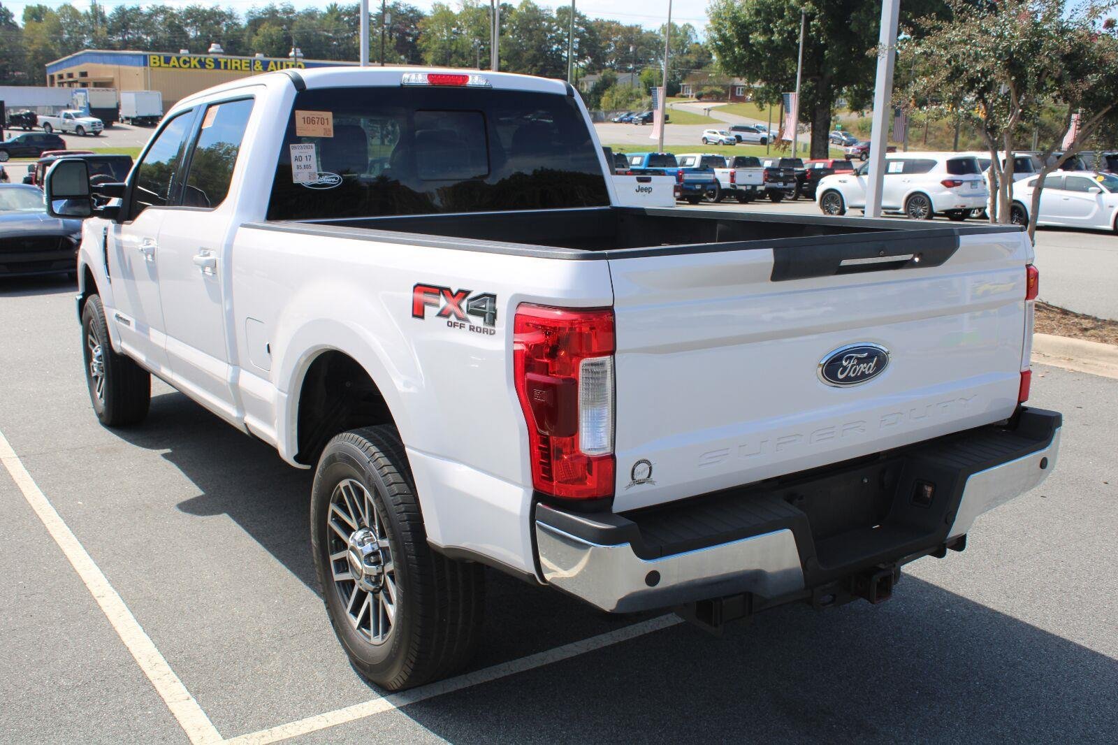 Used 2019 Ford F250 Lariat w/ Lariat Ultimate Package AWD/4WD image 8