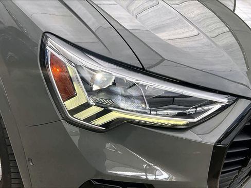 Used 2021 Audi Q3 2.0T Premium Plus w/ Premium Plus Package AWD/4WD image 28