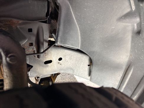 Used 2012 Nissan Frontier SV AWD/4WD image 46