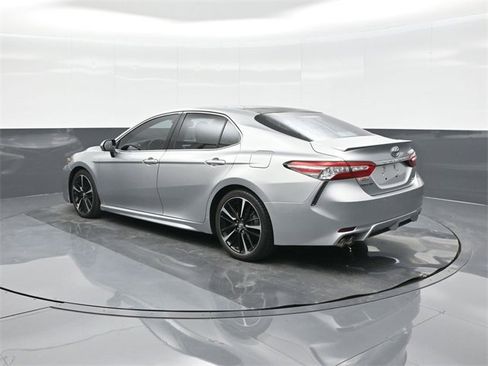 Certified 2018 Toyota Camry XSE image 8