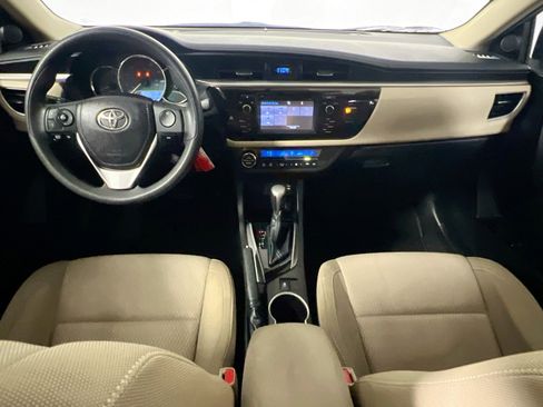 Used 2014 Toyota Corolla LE image 29