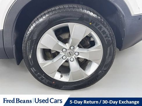 Used 2019 Volvo XC40 T5 Momentum AWD/4WD image 33