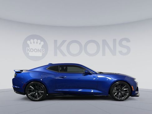 Used 2021 Chevrolet Camaro ZL1 image 8