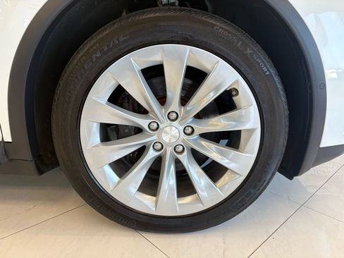 Used 2019 Tesla Model X AWD/4WD image 41