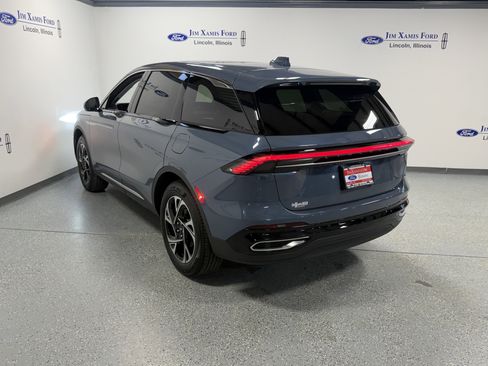 New 2026 Lincoln Nautilus Premier w/ Equipment Group 102A image 31