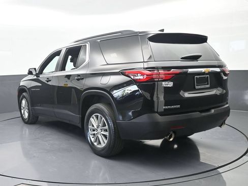 Used 2023 Chevrolet Traverse LT FWD image 4