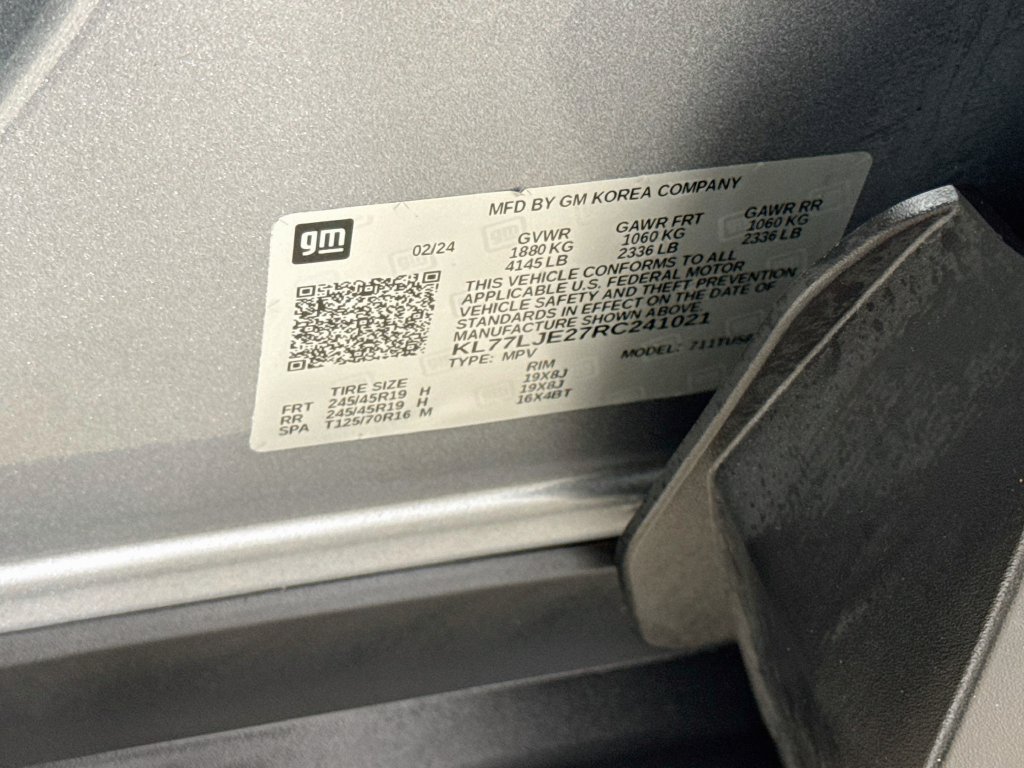 Used 2024 Chevrolet Trax RS w/ Sunroof Package FWD image 33