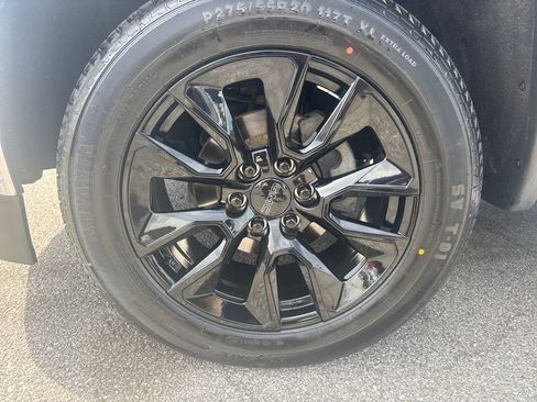 Used 2019 GMC Sierra 1500 SLE w/ SLE Value Package AWD/4WD image 31