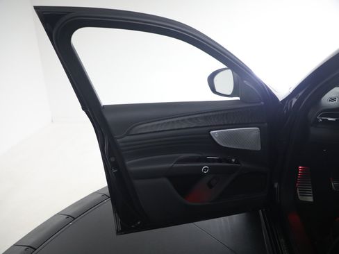 Certified 2023 Maserati Grecale GT AWD/4WD image 23