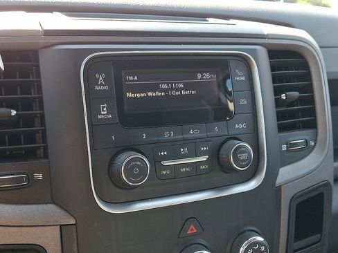 Used 2018 RAM 3500 Tradesman image 21