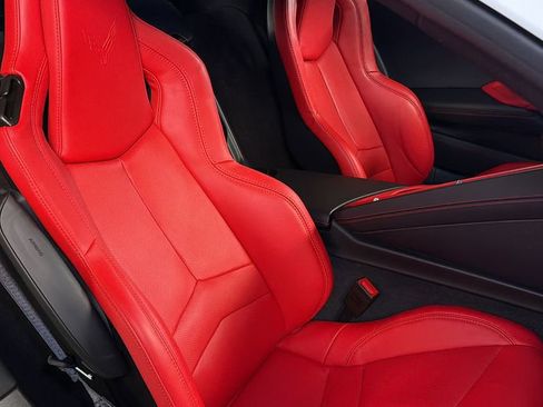 Used 2024 Chevrolet Corvette Stingray Preferred Cpe w/ Stealth Interior Trim Package image 14