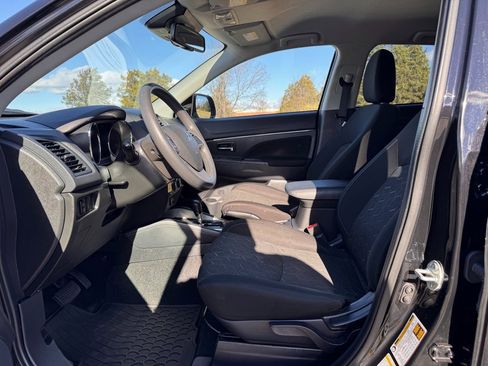 Used 2024 Mitsubishi Outlander Sport AWD image 10