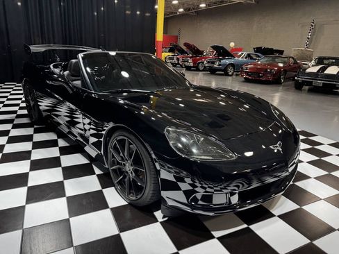 Used 2013 Chevrolet Corvette Convertible image 41