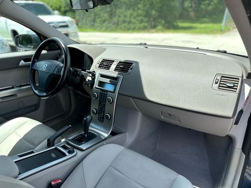 Used 2008 Volvo V50 2.4i image 14