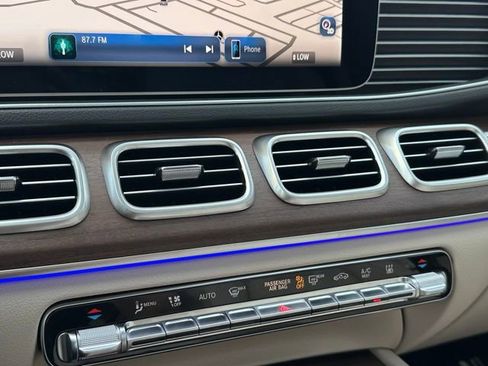 New 2026 Mercedes-Benz GLE 350 4MATIC image 19