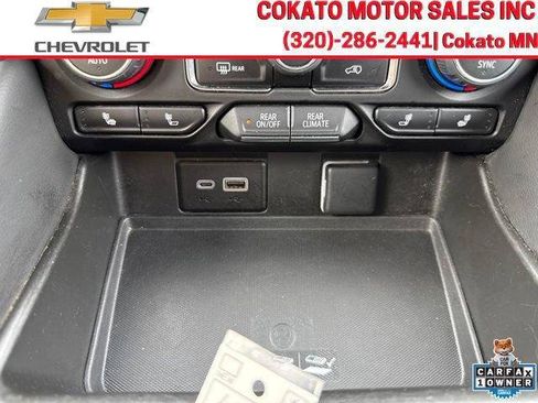 Used 2024 Chevrolet Suburban LT AWD/4WD image 26