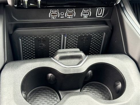 New 2026 RAM 1500 Laramie image 32