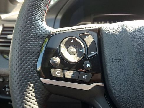 Used 2024 Honda Passport Black Edition image 23