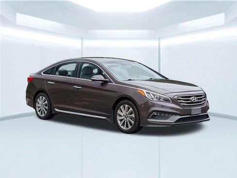 Used 2015 Hyundai Sonata Sport w/ Option Group 04 FWD image 10