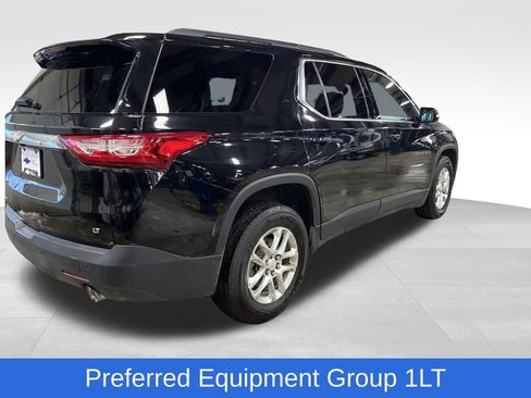 Used 2020 Chevrolet Traverse LT w/ Driver Confidence II Package image 6