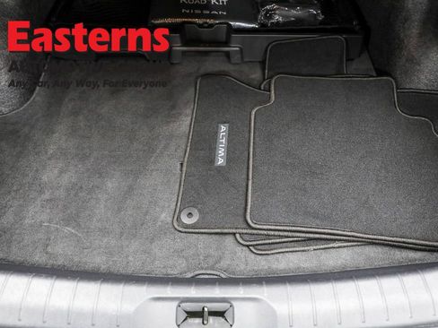 Used 2025 Nissan Altima 2.5 SL image 9