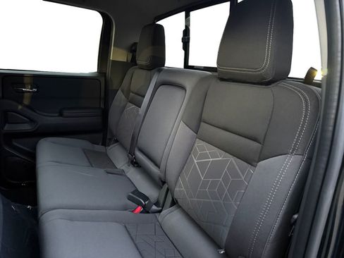 New 2026 Nissan Frontier SV w/ SV Convenience Package image 14