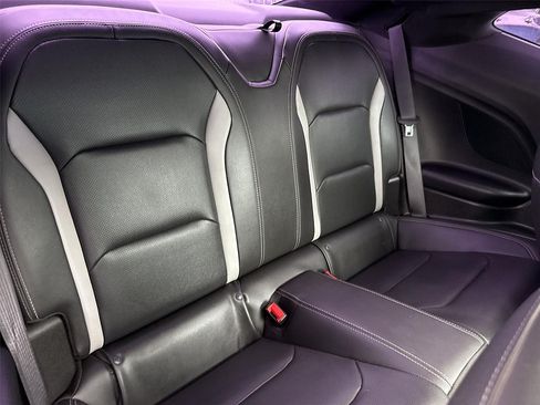 Used 2019 Chevrolet Camaro SS RWD image 25