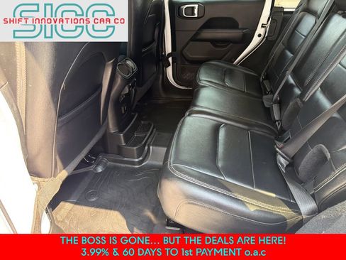 Used 2019 Jeep Wrangler Unlimited Sahara AWD/4WD image 24