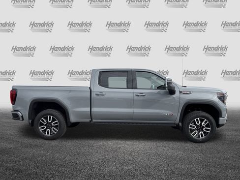 Used 2024 GMC Sierra 1500 AT4 w/ Technology Package image 11