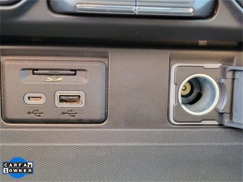 Used 2021 Chevrolet Suburban High Country image 31