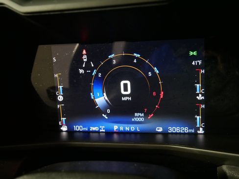 Used 2023 Chevrolet Colorado Trail Boss image 21