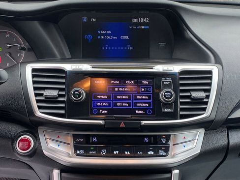 Used 2015 Honda Accord EX-L image 17