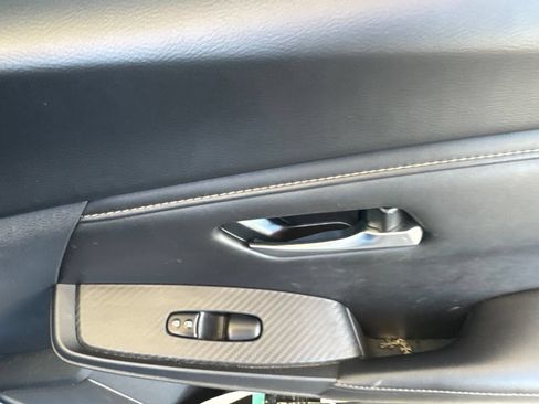 Used 2024 Nissan Sentra SV FWD image 19