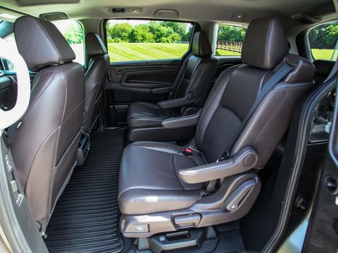 Used 2019 Honda Odyssey EX-L image 40