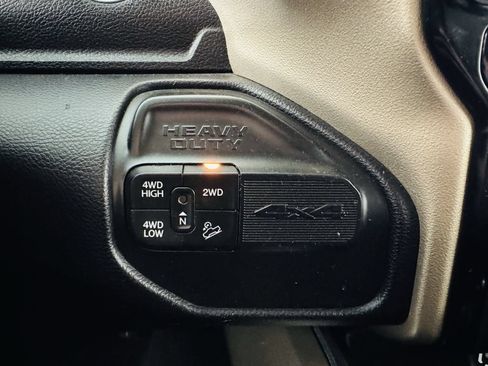 Used 2023 RAM 2500 Laramie AWD/4WD image 16