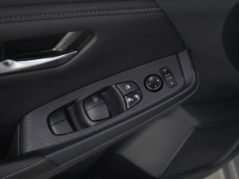 Used 2022 Nissan Sentra SV w/ Trunk Package image 17