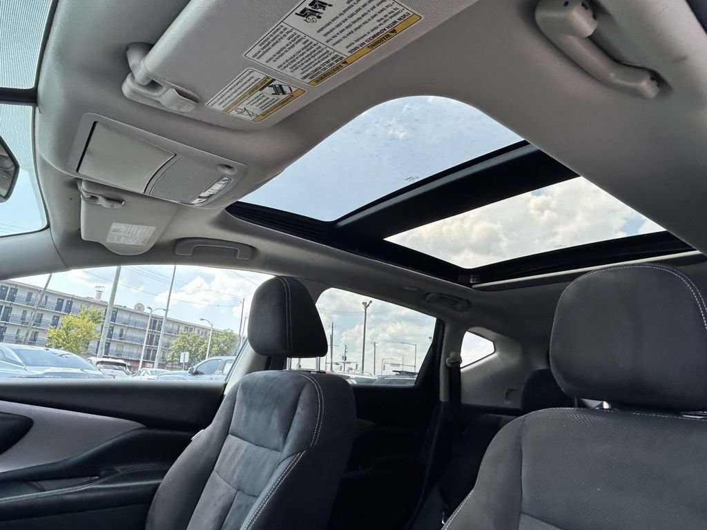 Used 2019 Nissan Murano SV w/ Premium Package AWD/4WD image 14