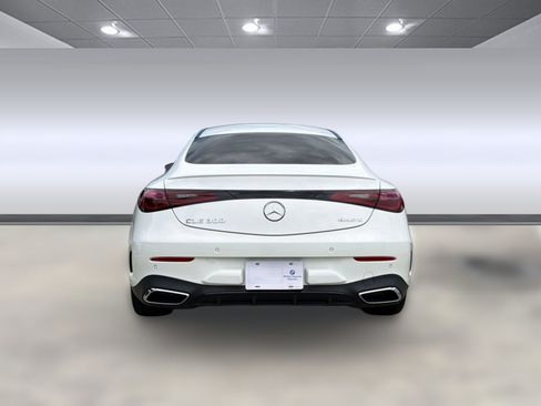 Used 2024 Mercedes-Benz CLE 300 4MATIC Coupe image 9
