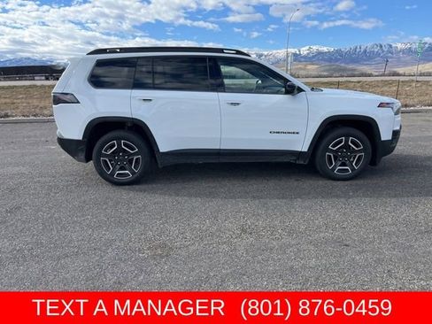 New 2026 Jeep Cherokee Laredo AWD/4WD image 2