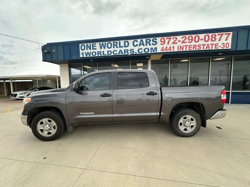 Used 2015 Toyota Tundra SR5 AWD/4WD image 2