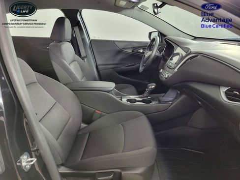 Used 2024 Chevrolet Malibu RS w/ LPO, Floor Liner Package FWD image 18